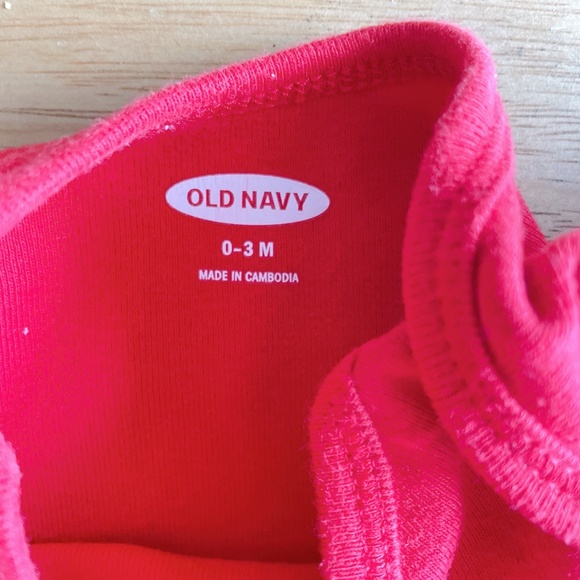🧸 SALE! (5/$15, 8/$22, 12/$30) Old Navy bodysuit unisex 0-3m baby onesie - Picture 3 of 4